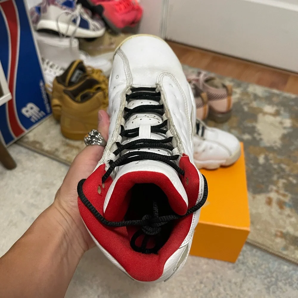 Fair Youth Sz 7Y Jordan 13 Retro Sneakers Alternative History Of Flight In White - Picture 13 of 15